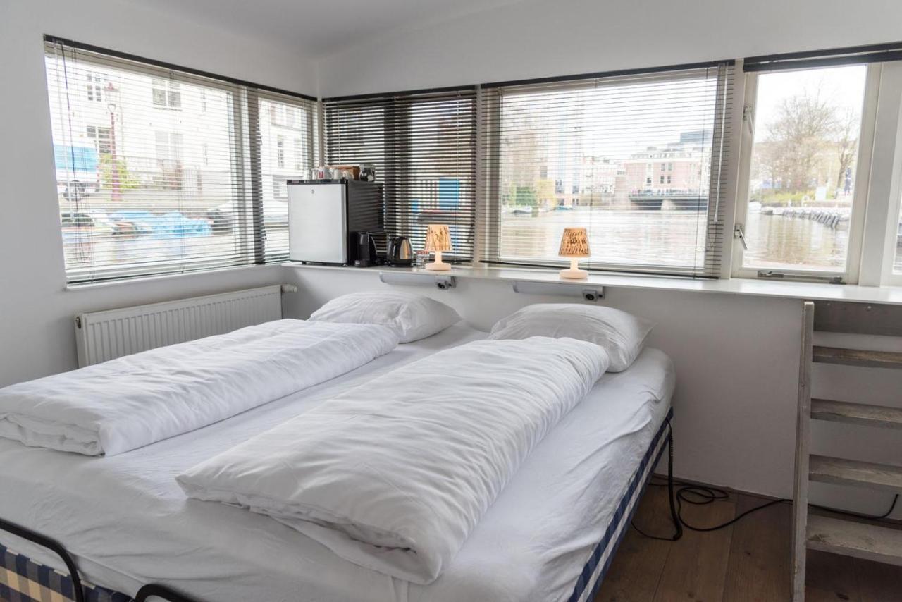 Houseboat Next To Amstel Bed & Breakfast Amsterdam Exterior foto